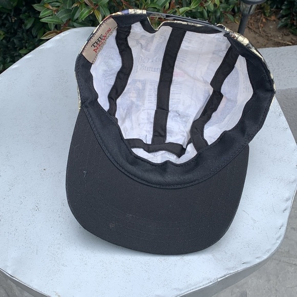 The News Los Angeles Newspaper Snap Back Cap - Picture 3 of 5
